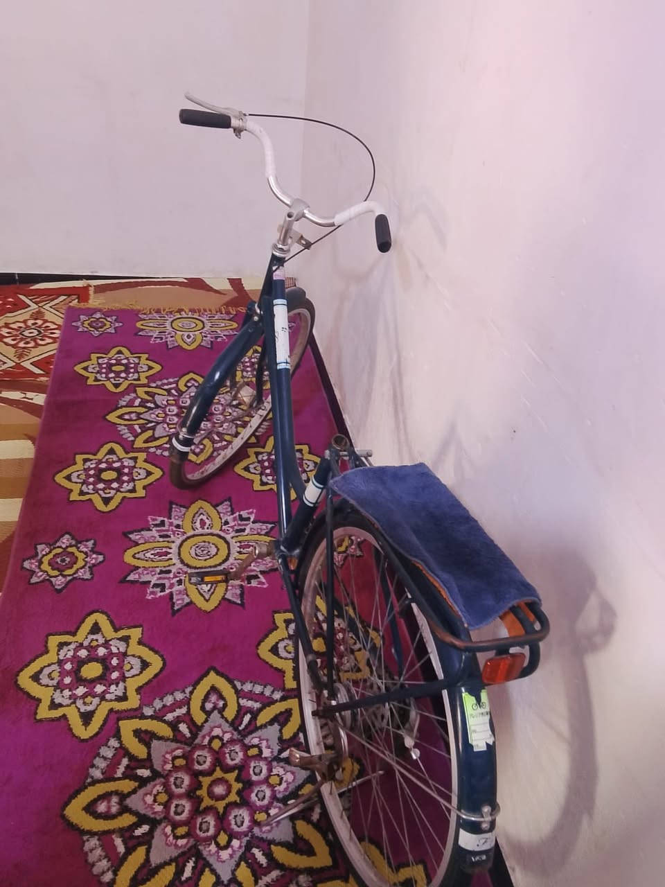 بيسكل حجم 26 البيع الاستفسار *********** حاويات سعر خاص
