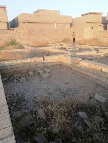 السلام عليكم ورحمه الله وبركاته يوجد قطعه ارض للبيع داخل قضاء العلم بالقرب من معمل سلوان  مساحة 250 م.  ويوجد فيها أساس تكعيب . للاستفسار الاتصال على الرقم ***********
#لحد يراسلني خابرو ع الرقم اني مكلف بالنشر
