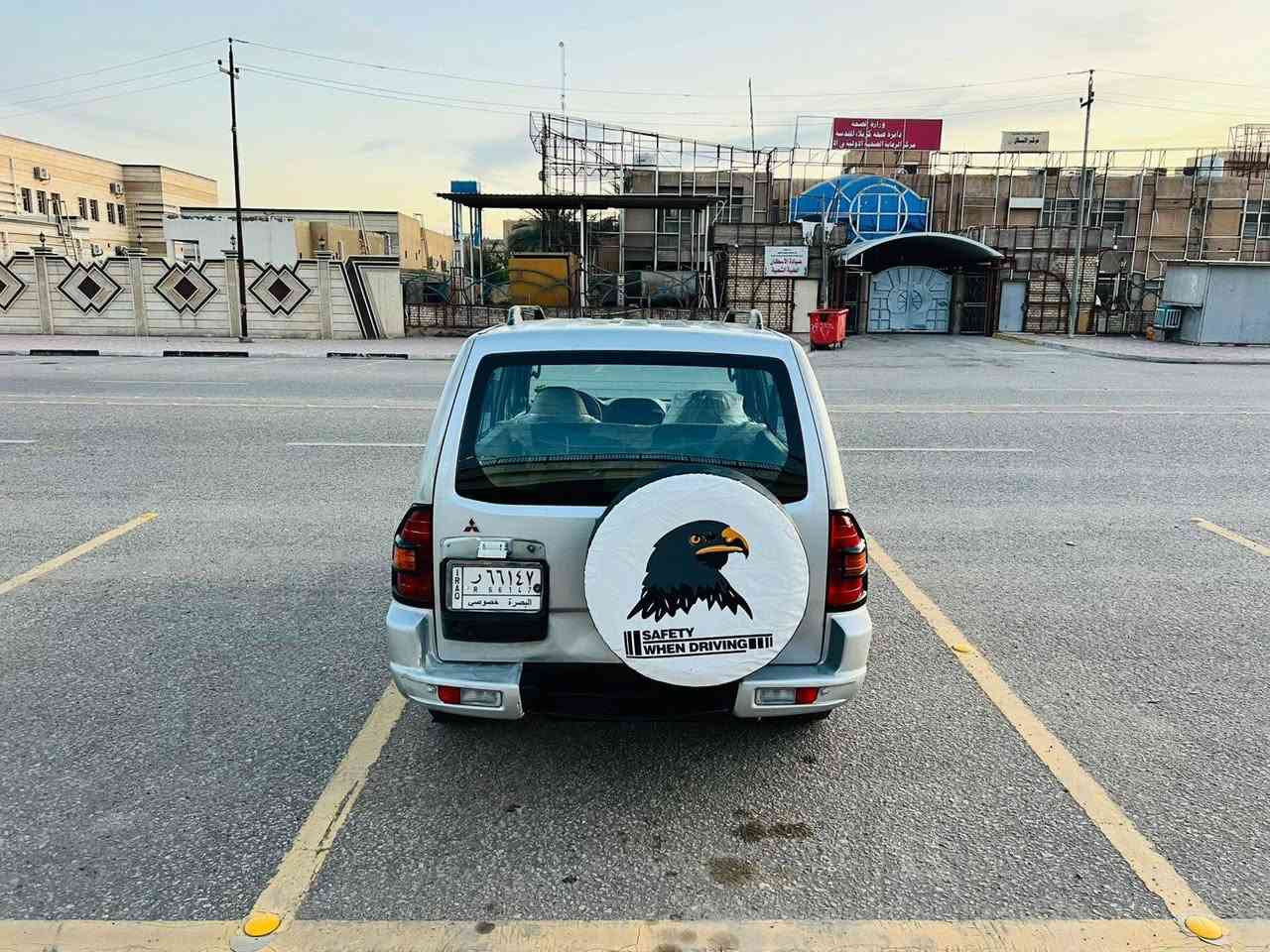 السعر 68 الاستفسار*********** مسيوبوشن باجيرو 2002 مكفولة كفاله عامه من ضربة وصبغ وتبديل مكينه كير حداديه جديده تخم تاير  السياره فول مواصفات فور ويل 7 راكب ويل كب كروم مكينه كير مكفولات بسمنه مشروع وطني سنويه 2029 السياره جديده وجاهزة بمعنه الكلمه جاهزه علا اخر حبايه ماناقصهه برغي مال جناي مكان السياره كربلاء
