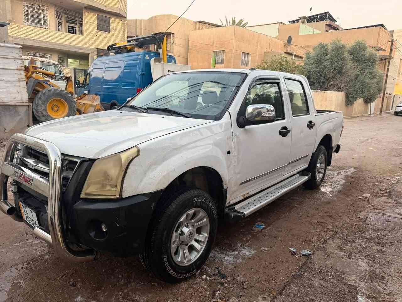 السلام عليكم جنبي بيكم للبيع موديل 2013 سياره باسمي رقم جديد سياره كلش نضيفه وجديده صدر جديد خم تاير جدد ارضيه جلد دوشمه مكفوله من صبغ كير مكينه مكفولات سعرها ٤٥ قفل هاتف ***********
