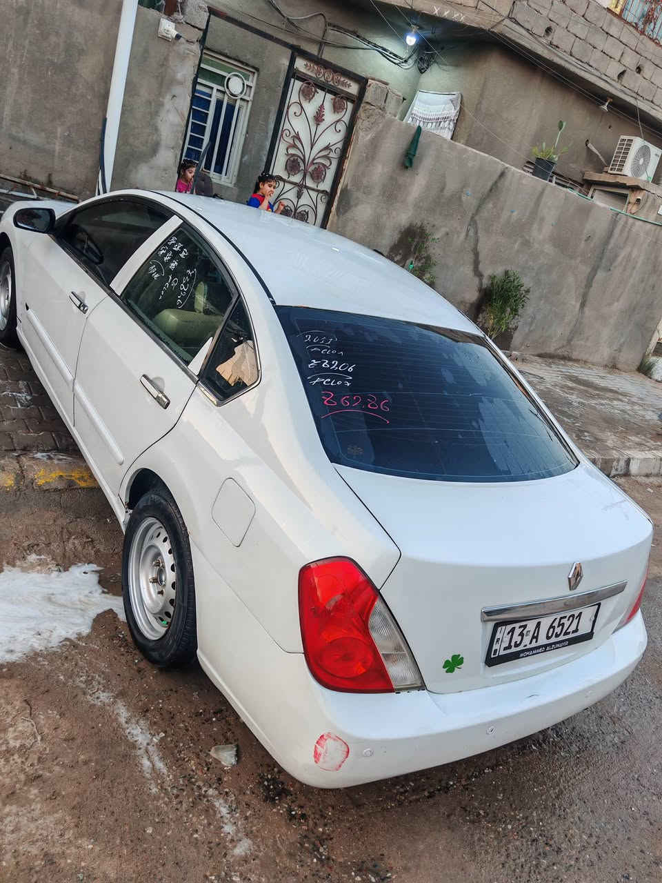 رينو سافران 2011 سياره كفاله كير محرك امبدل بيه ٣ قطع سبب خياس وامبدل صندوك سبب حادث مو قوي سياره حلوه نضيفه مكينه ٢٠٠٠ حداديه زينه عوزه نواعم السعر ٨٥ المكان البصره رقمه ميسان سنويه جديده ***********
