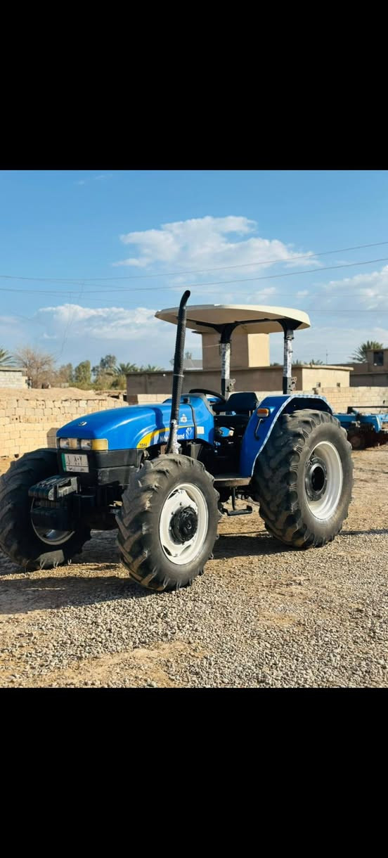 سلام عليكم
للبيع 
نيهولند موديل2011 رقم بابل 
***********
