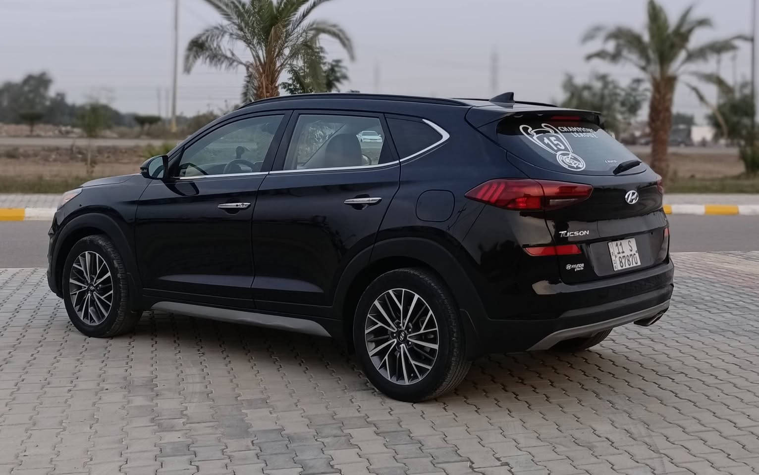 سلام عليكم سياره هيونداي توسان موديل السياره 2021 رقم بغداد مشروع وطني سنويه جديده  رقم جديد تحويل مباشر بلسم السياره جاهزة من كلشي مكان سياره واسط السياره وارد امريكا حادث جاملغ امامي وبنيد فقط بدون دواخل مبدلات اصلي بدون صبغ بلعراق قبق جنطه صبغ باقي كفالة عامه مكينه ولكير مكفولات تبريد شغال السياره اي نقص مابيه حداديه خلفي امامي جديده تخم تاير جديد السياره فول مواصفات واحد على واحد سعر السياره 168 ورقة بيه مجال حك جيه رقم موبايل صاحب سيارة موجود بلنشر 
***********
