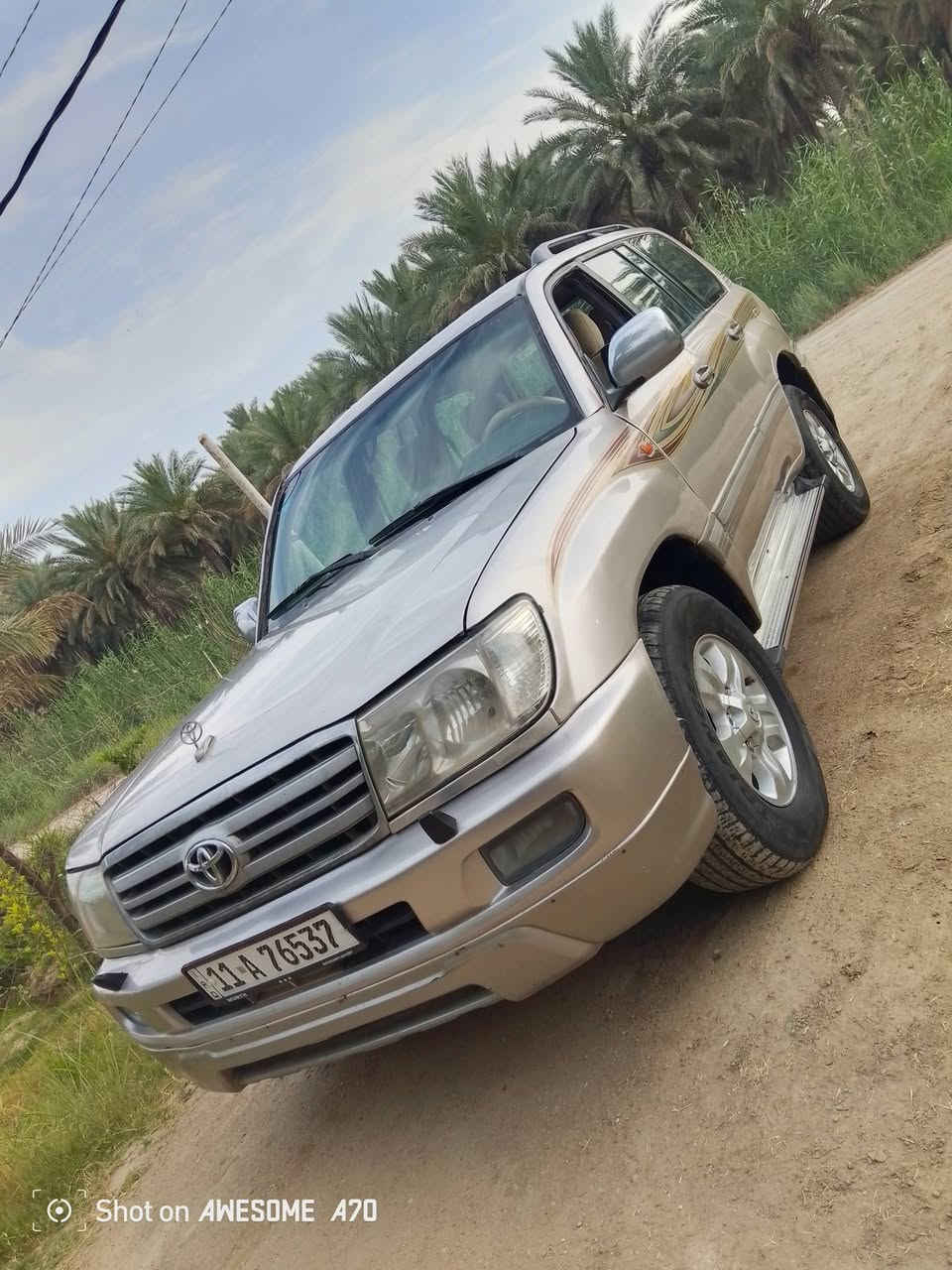 تيوته لاندكروز خليجي مديل 2001 محدثه 7
رقم بغداد بسمي سنويه لل29 مشروع وطني 
السعر 138 وقابل للتفاوض بيه تعديل بارد بل چاملغ الخلفي 
والباقي كفاله عامه مواصفات 7 راكب كشنات كهربائي 
زراك لايت ستيرن كهربائي مثبت سرعه مري كهرباء 
مكينه 6 سلندر كير ومحرك ابرادو مكفولات حداديه جديده 
مري نيكل يدات نيكل دبل ايرباك 
تخم تاير تبريد شغال السياره جديده وجاهزه كل نقص مابيه 
مكاني كربلاء ***********
