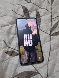 بوكو X7 • ٥١٢ • شاشة مكسورة