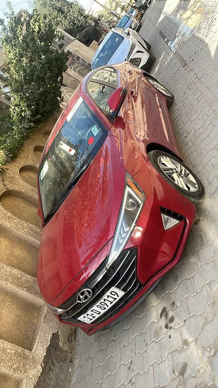 السلام عليكم 
هونداي النترا 2020 وارد امريكي 
حادثها جاملغ وبنيد بدون دواخل 
رقم بغداد الجديد بسمنه تحويل ثاني يوم
رادار 
شاشه جبيره 
كار بلي
نقطه عمياء 
ويل كب 16 
تحكم 
تسخين مقاعد + ستيرن
السياره احله من الصور تجي وتشوفها 
العنوان بغداد البياع 
***********
السعر 138
