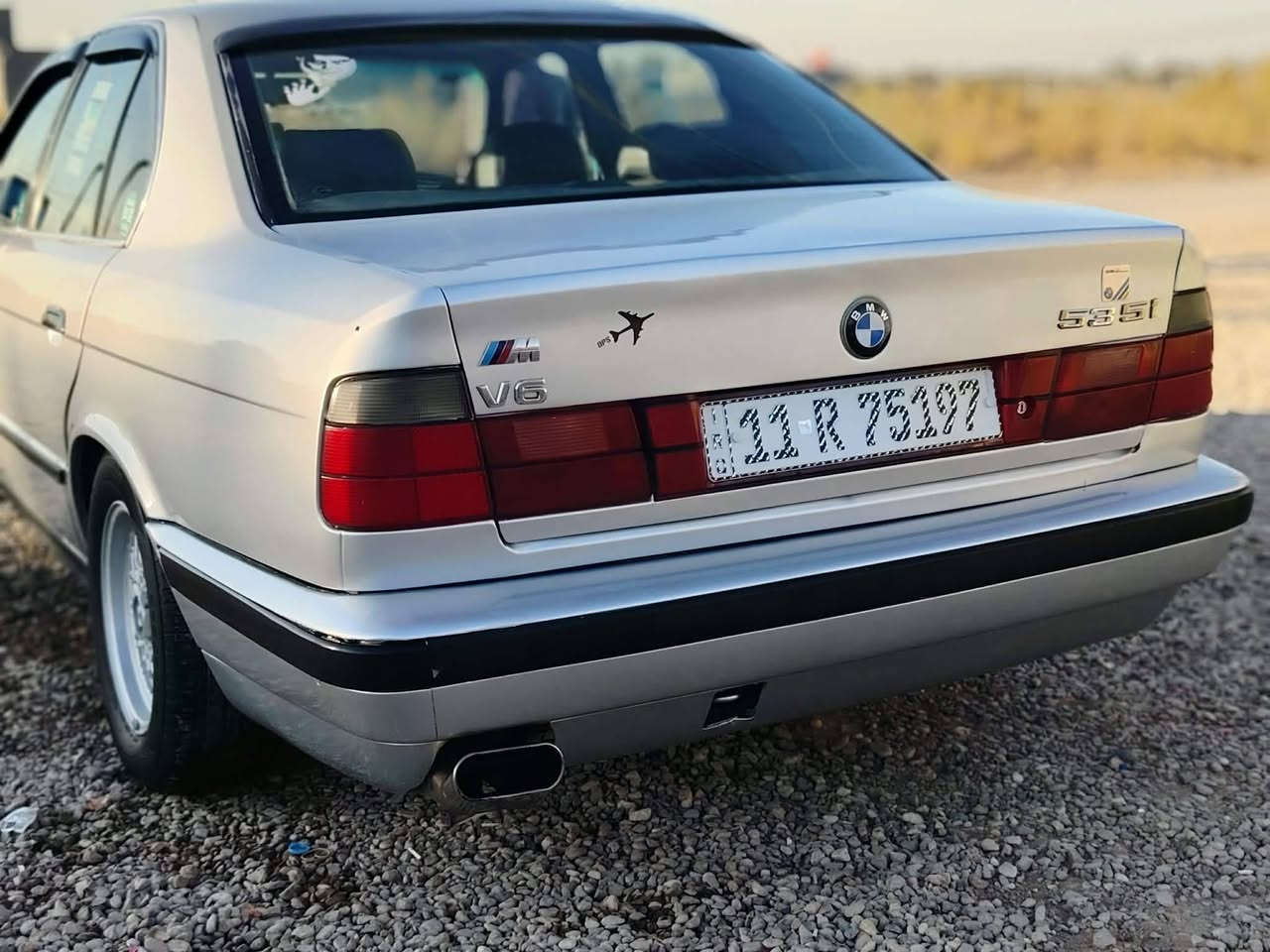 سلام عليكم بي ام للبيع موديل 92 هزه جديده بسمي تخم تاير جديد كهربيات كله شغاله كير ومحرك مكفولات حداديه جديده لشراي ينتصل ***********
