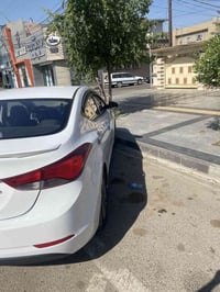 النترا  موديل2015 خليجي رقم شمالي محرك 1800 بيها صبغ 5 قطع بدون دواخل ...