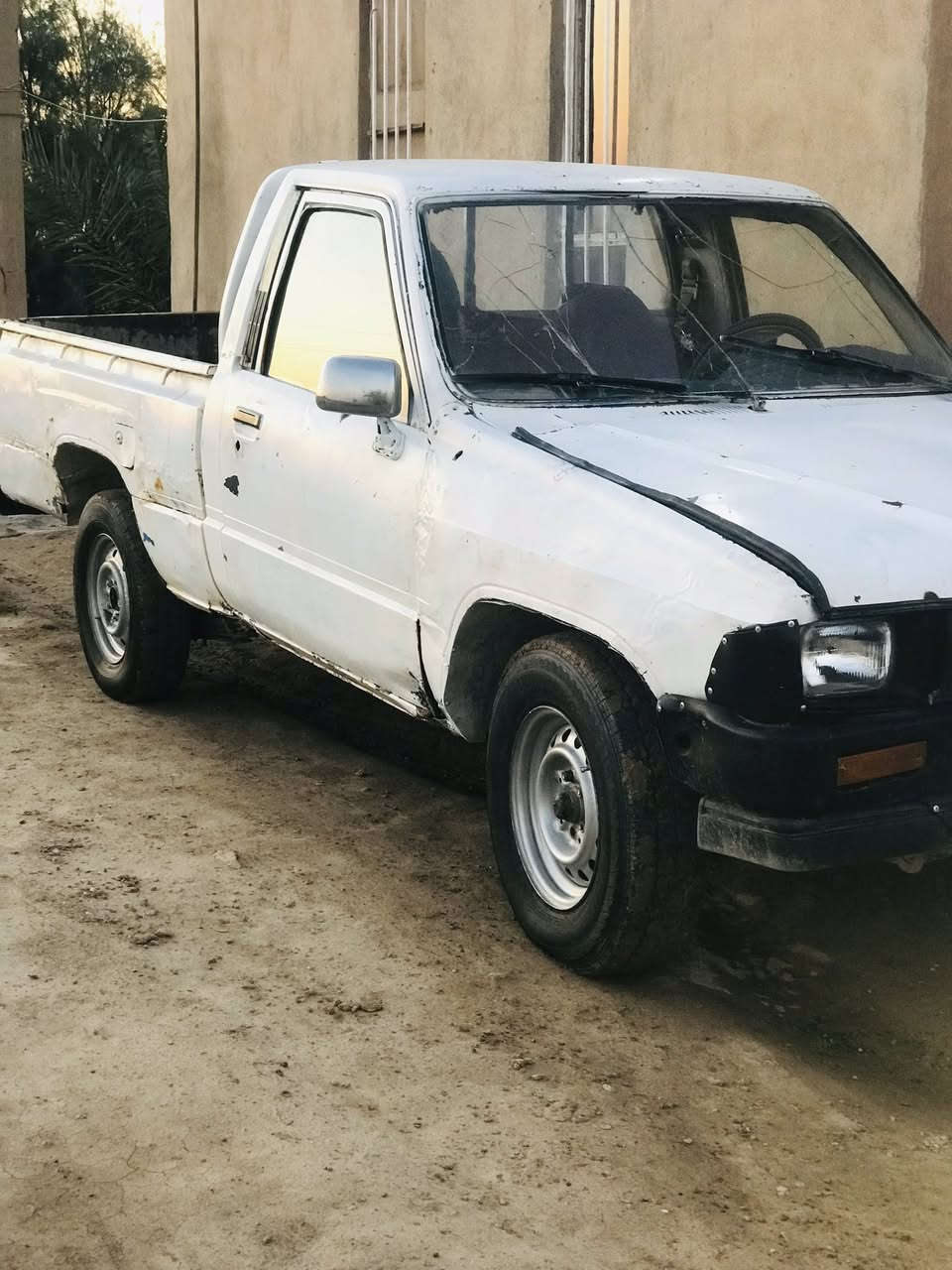 للبيع بكم 85مصقط مامسجل محرك معمر كهربائيات شغاله السعر 12ورقه وبي مجال ***********
