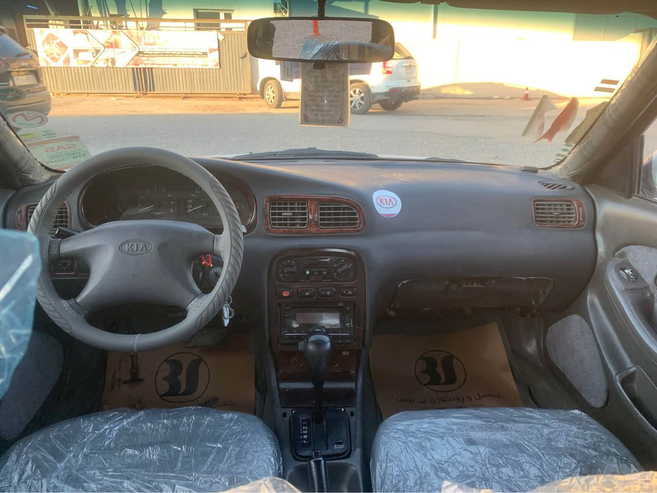 سەرەتا بە ناوی خوای گەورە و میهرەبان
کیا کریدۆس 
مۆدێلی ١٩٩٥
ڕەقەم سلێمانی
سەنەوی تا ٢٠٢٧ تازەیە
تەحویل و غرامە بە شەرت
مەکینە ٨ و بەخ
گێڕ ئۆتۆماتیک
گێڕ و مەکینە بە شەرتی ١٠ فیتەر 
٤ تایەی تازەی بۆ بەستراوە
تەبرید گەرمی و ساردی
کامل کارەبای بەشەرت و مەزبوت ئیش ئەکات 
پێش و دوای کەپسە دەعمی نیە
٤ جام کارەبا
قفڵ مەرکەزی
ئەوتۆ قفڵ
تازە پێش و دوای داگیراوە چرکەی نیە
ماشەڵا زۆر توند و تۆڵە
ماڵی فەقیرە بەنزین هەر زۆر زۆر کەم دەخوات
کامل ناو غورفەی لۆکە 
هەیکەلی دەرەوەی مەزبووت و جوانە
سوکان پاوەر 
تەجیل و مکەبەرەی زۆر چاکی بۆ بەستراوە
سەیارەکە ماڵی دۆستە دەگە و سلف دایگرسێنە 
زۆر زۆر مەزبوتە مەسروفی تیا نیە
سعرەکەشی ٣٨ گەڵاو معمامەلەیکی برایانە
ناونیشانم سلێمانی
ڕەقەم تەلەفون و واتسئاپ و ڤایبەر
0️⃣7️⃣7️⃣2️⃣2️⃣4️⃣2️⃣5️⃣2️⃣6️⃣2️⃣
***********
***********
کامل زانیاریەکانم نوسیوە مشتەری نیت عەزێتمان مەدە
لەگەڵ ڕێزدا السليمانية, العراق
