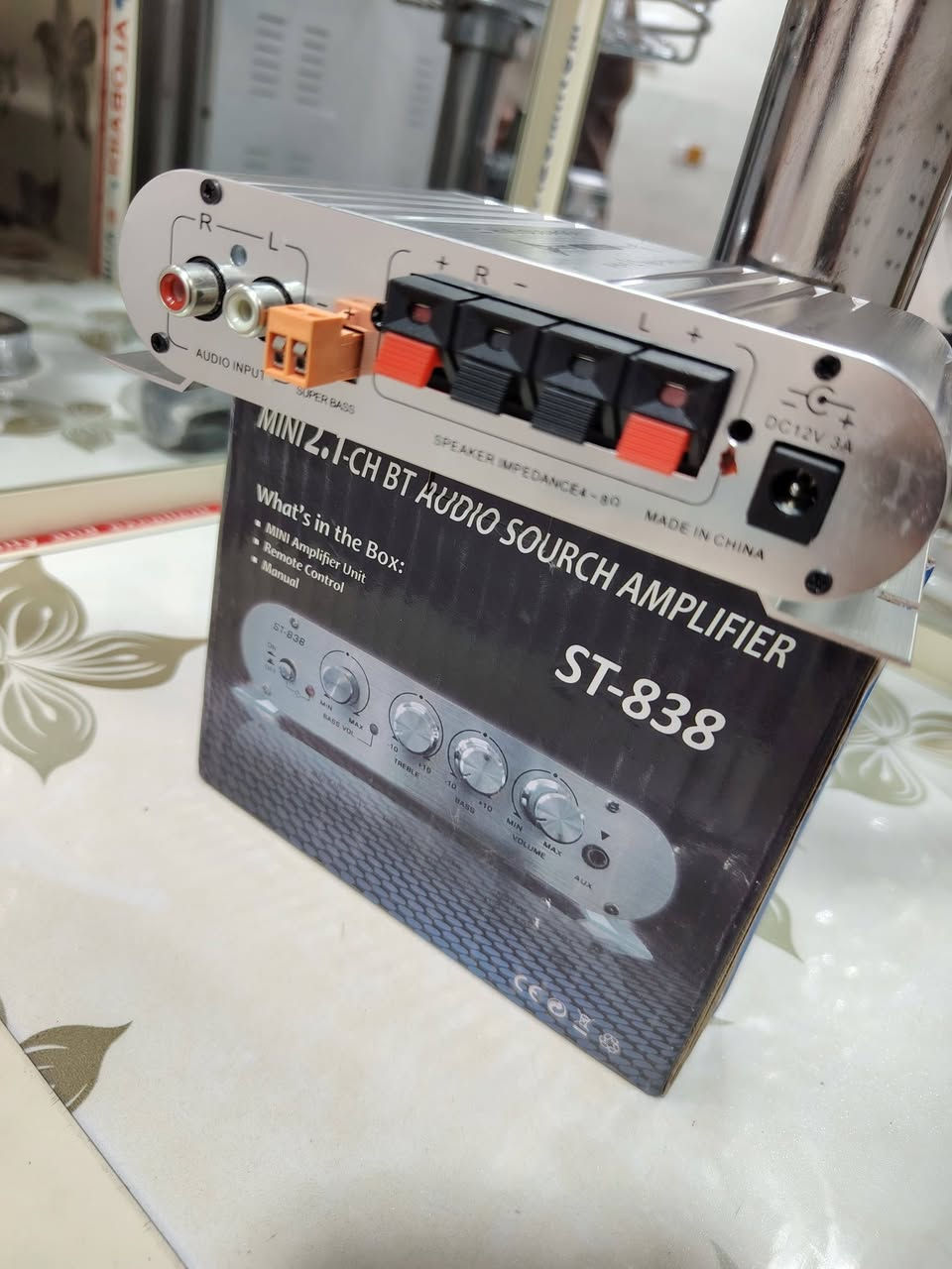 جهاز صوتي بهذا الشكل
جديد غير مستخدم


**إذا كنت صاحب هذا الإعلان وتريد حذفه لأي سبب، رجاءا أرسل رسالة إلى الدعم الفني**