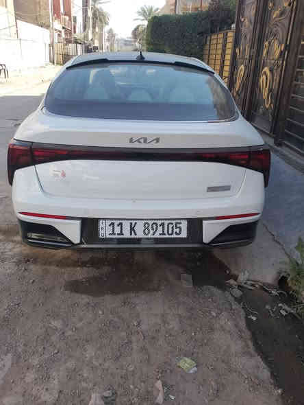 السلام عليكم كي فايف 2025ماشيه 1400بعدهي زيرو فول مواصفات رقم بغداد الجديد ضمان 5سنوات مال الدوليه سعرها 245مكاني بغداد عامريه ***********بيها بالباب الي وره الصدر بالنص رصعه جانت وسحبتها بيديار فقط سياره جديده كلش
