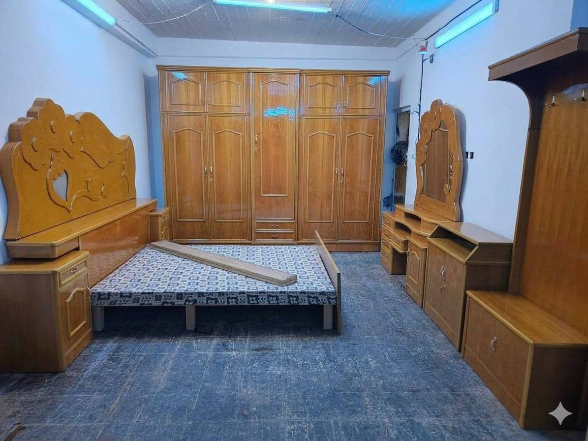 غرف نوم عدد اثنين طابقين داخل وخارج صاج ضهر جرجوبه زاويه كنتوري خمسه ملم دنك جاوي ميز هديه عنوانهم كوت حي الجهاد شارع النجارين نجارة ومعرض الحجامي الاتصال او مراسلة الصفحه سعرهم مع الشد والنقل علينه داخل الكوت علمآ كل غرفه وسعره يختلف عن الثانيه ***********
