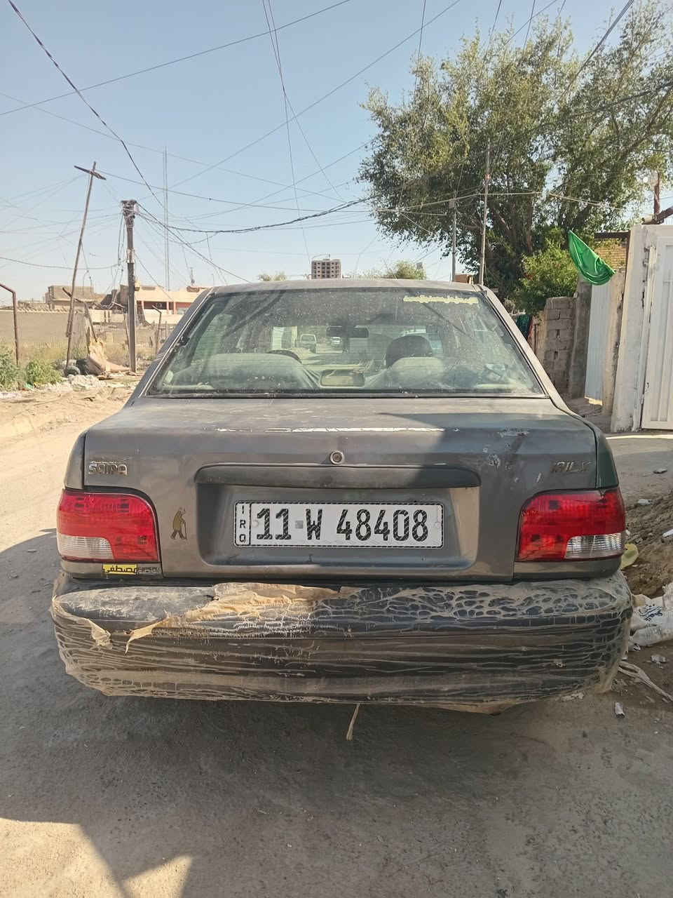 السلام عليكم سايبة موديل ١٢ بغداد ابسمي مكينه تجفيت جديد مشط استيرن جديد صدر جديد اكلج جديد كهربائيات كله شغال نقص تبريد فقط السعر 30 ورقه المكان بغداد شهداء البياع للاتصال *********** واتساب

