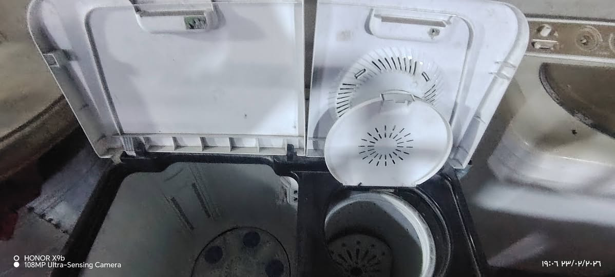 غسالات للبيع اي وحده 60الف بغداد رشاد شارع تانكي***********تصال اوتساب
