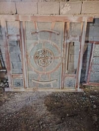 شبابيج عدد 3 جديد لبيع السعر 150 وبيه مجال قليل 07811396144