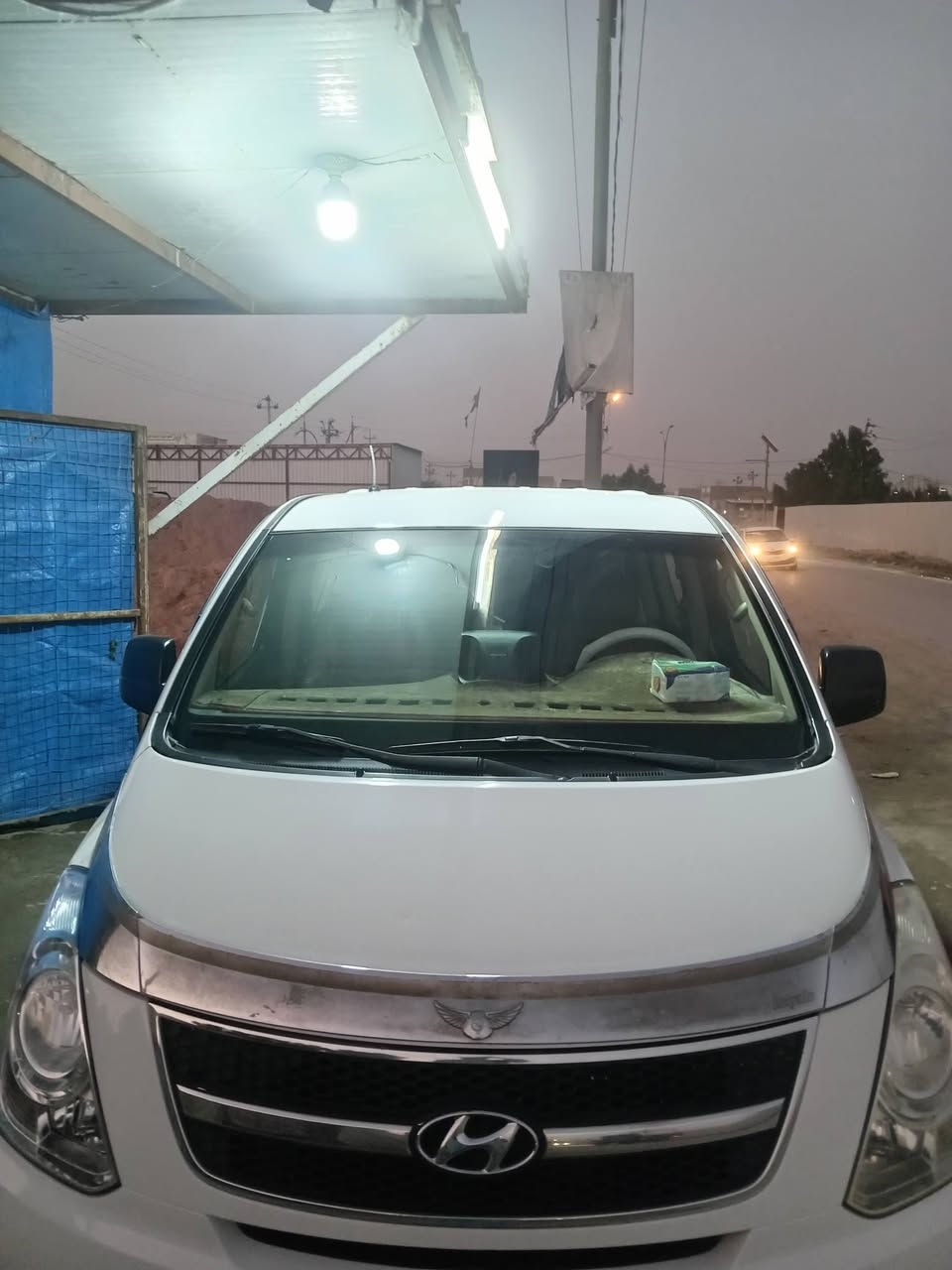 السلام عليكم استاركس موديل  2015 مفتوح للبيع
السياره حلوه ما عايزها شي فقط باردات بسيطه داخل عسلي  يخبل كشنات مغلفه كاعيه جديده سفريات تدفئه تبريد مري شفط
حداديه حلوه مكاني حله معررضه ب180 وبيها مجال
***********
***********
