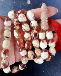 مسبحة كهرمان • للبيع