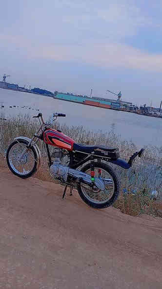 دراجه للبيع كلك مكاني لتنومه جباسي سعر 500 وبيها مجال دراجه نضيفه ***********
