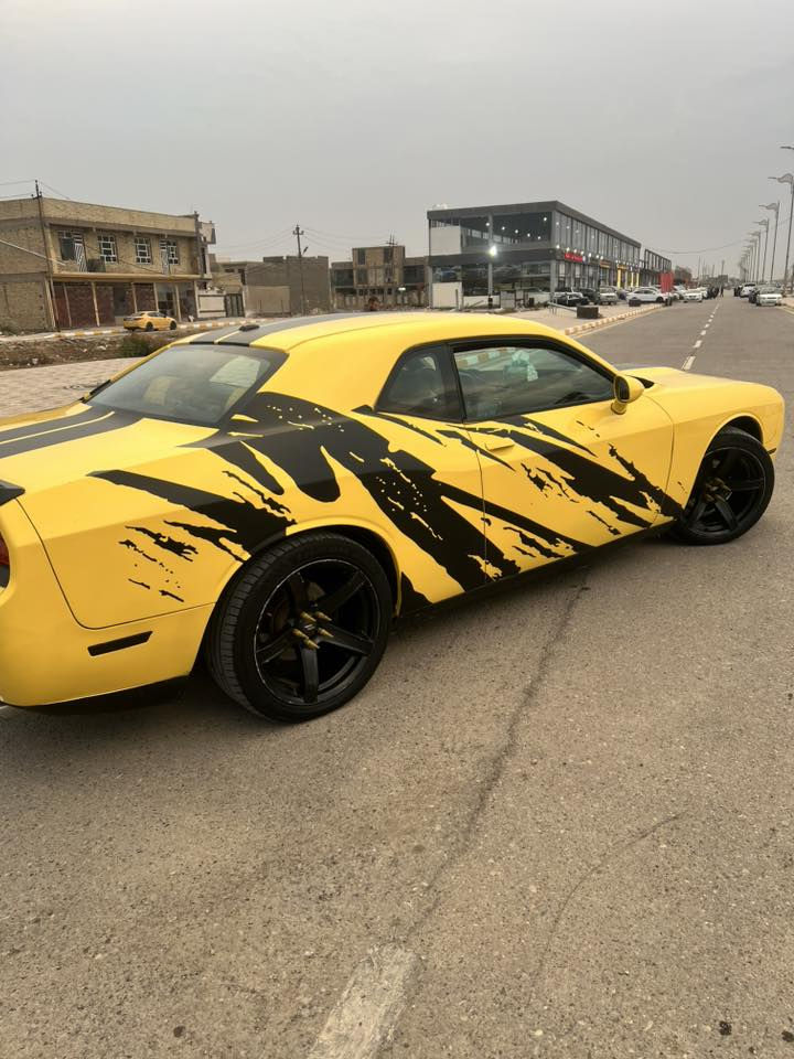 جالنجر 2013 sxt 3600
تغيير لون من اسود الى ليموني 🍋
بجم محدث بلكامل موديل 2020
كشنات جلد اصفر + قمارة كنتارة + كرسي كهرباء
رقم مميز 
كير ومحرك مكفولات
شاشة وكامرة
تحكمات ستيرن وشفتات ومثبت سرعة
منضومة زنون 
تايرات تو سايز 
ويلات 20 نجمة 
تبريد قطعتين
كزوزات وبرمجة بك فاير
والسونار مرفق بلمنشور
عنوان واسط قضاء الصويرة قرب بسماية
***********
السعر ….. 108 ورقة وبيهه مجال قليل
