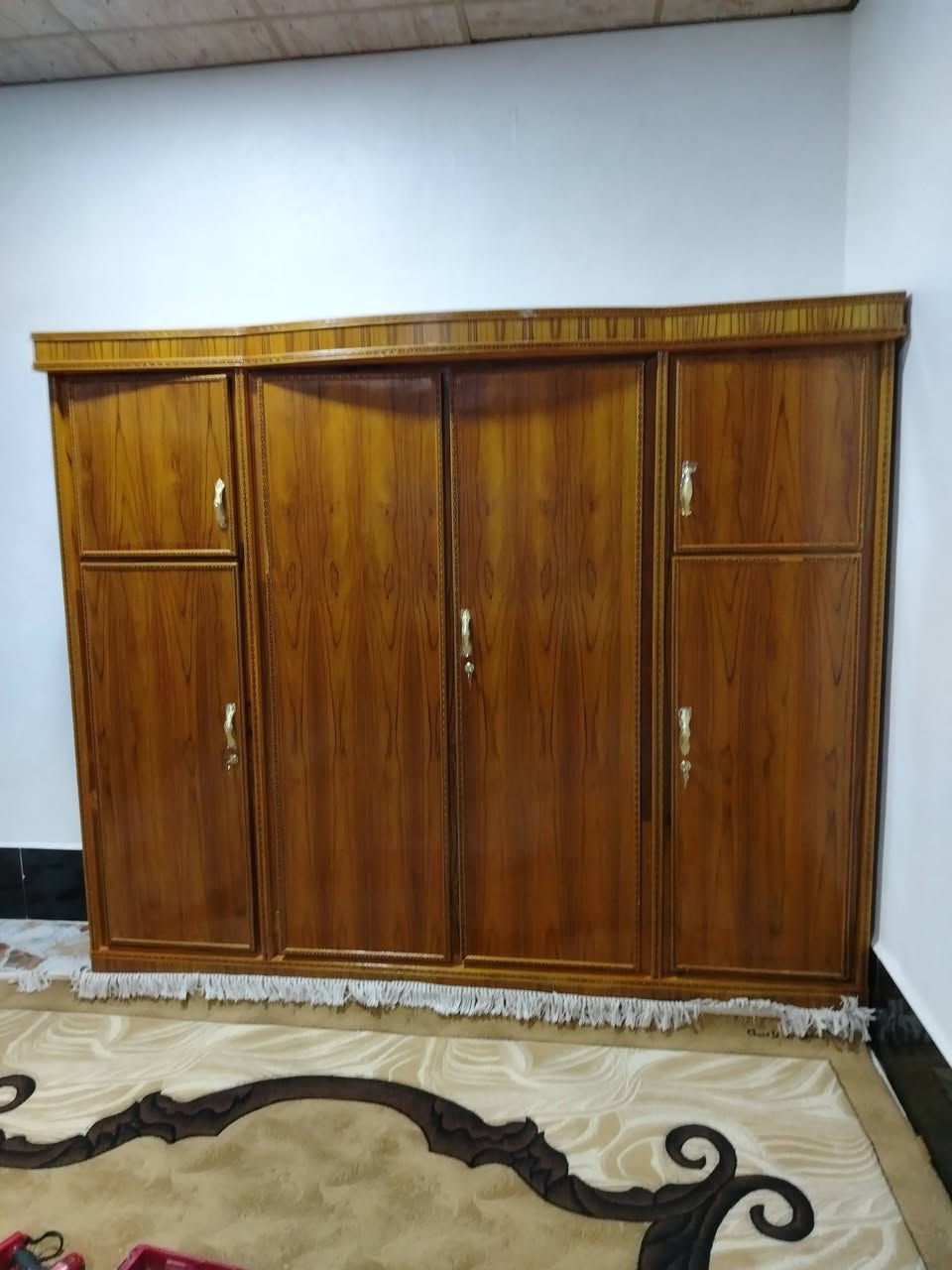 سلام عليكم يوجد كناتير جديد للبيع
1_اربع ابواب 

الاستفسار على هاذه الرقم *********** بي واتساب
المكان قضاء الرمانه منطقه الحويجه
