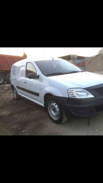 رينو لوكان  فان  
رقم بصرة خصوصي  ٢٠١٢  
بأسمي  بدون صبغ  محرك وكير شرط  كلها على وضع الشركة  باقيه ع البلاد
السعر  ٥٥ $
***********
