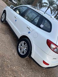 سنتافيا ٢٠١١ • ٦ سلندر • رقم واسط