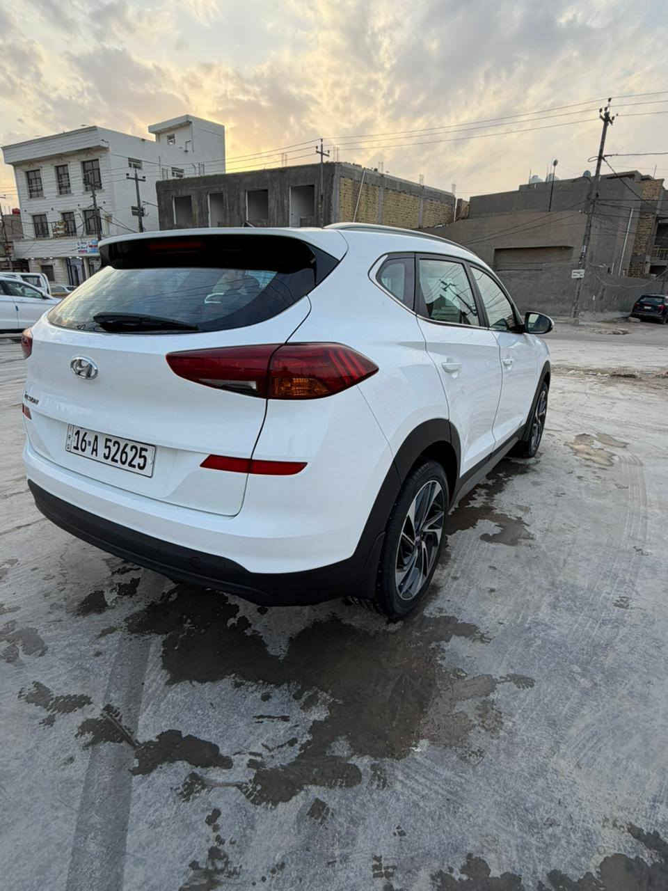 توسان موديل 2019 ماشيه 46 سياره جاهزه تخم تاير حداديه من طول لطول كله جديد باتري جديد تبريد بلادي ثلج ❄ سياره بيه تجيه صفحه تصليح لكش حلو بيع هل موجود تحي شوف بعينك مكان سياره الديوانية سنويه 30بسمي *********** سعر 125
