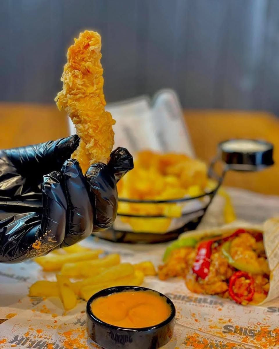 🍗✨ عروض كنتاكي المميزة ✨🍗

✅ وجبة كنتاكي كاملة فقط 6,000 دينار
✅ وجبة كرسبي المقرمشة فقط 6,000 دينار

الطعم الأصلي والقرمشة اللي تحبها 🔥
السعر عالگد والجودة ما تنعاف 😍

📞 للحجز أو الاستفسار: ***********

👉 لا تفوّت الفرصة وخلي وجبتك من كنتاكي اليوم!
