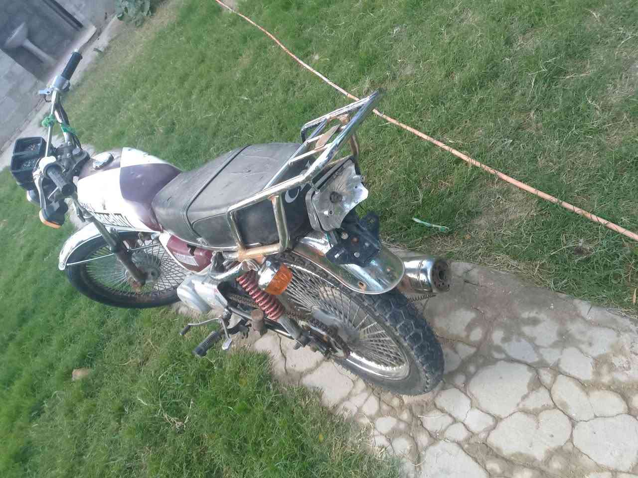 سلام عليكم دراجه 19 اوراق اوصولي 
جاهزه للبيع سعر 500 مكان فجر


**إذا كنت صاحب هذا الإعلان وتريد حذفه لأي سبب، رجاءا أرسل رسالة إلى الدعم الفني**