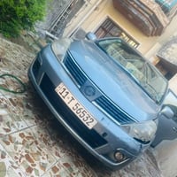 نيسان فيرسا 2011 بيها قطعتين صبغ بدون دواخل سياره مكينه بيها خيط تبخير...