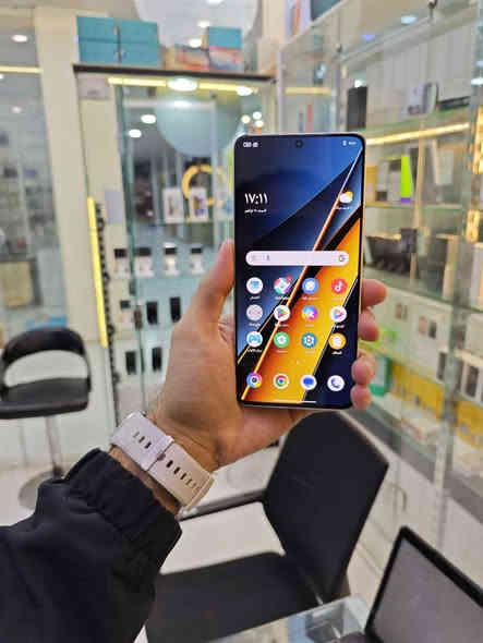 تەیارەکەی کۆمپانیای پۆکۆ ✈️😁😍

پۆکۆ ئێکس 6 پرۆ فایفجی ✅.
Poco x6 pro 5G ✅.

شاشە 6.67 بە کوالیتی 1220X2712
نوێبوونەوەی شاشەی 120 هێرتز
شاشە ئەمۆلید توانای پشاندانی 68 ملیۆن رەنگ هەیە لە چرکەیەکدا شاشە دۆلبی ڤیژن و HDR10 plus
شاشە 1800 نیت شەوق تیشکی بەر خۆر
3 سال ئەپدەیت شەریکەی بۆ هیت
پرۆسێسەری دایمنستی 8300 ئەلترای 4 نانۆمەتری
کامێرەی سەرەکی 64.8.2 فول ئێچدی بەرەو سەر 
کامێرەی سێلفی 16 فول ئێچدی بەرەو سەر
ڤیدیۆ 4K 
رام 12
میمۆری 512

نرخی 250 هەزار کەمێک مەجال✅

یوجد توصیل لکل محافظات

سلێمانی پشتی بازاری جەوازەکە بینای بازاری گەورەی مۆبایل دوکانی ژمارە 28
*********** ڤایبەر وەتسئەپ تیلیگرام گەیاندنمان هەیە بۆ زۆربەی ناوچەکان بۆ داواکردنی پەیوەندییم پێوە بکەن یان سەردانمان بکەن السليمانية
