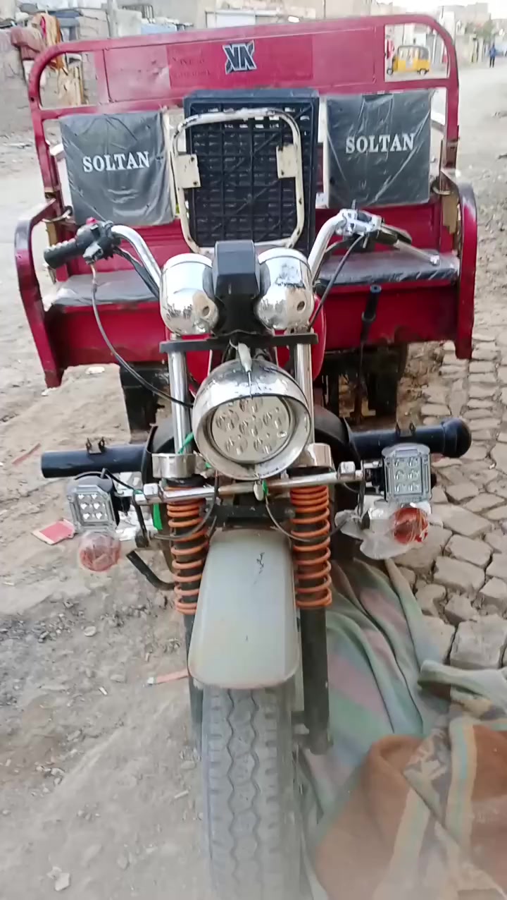 سلام عليكم موديل 2019وكيله سيد خلدون كفاله عامه من تفيلس تجي وشوفها مال بيت سعره 3ملاين وبيها مجال مايعجبك سعر هواي تلكه منشورات هاذ رقمي ***********
