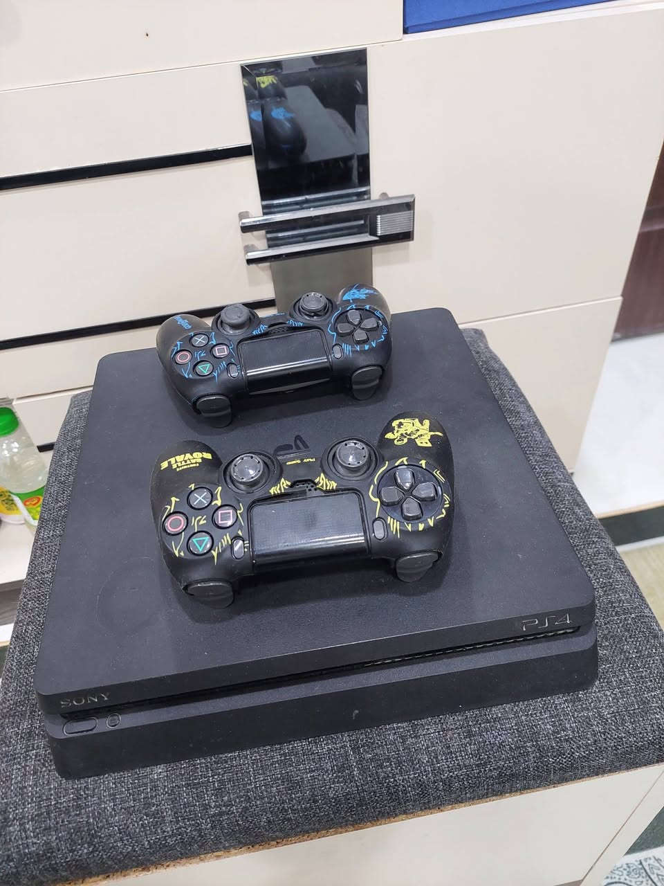 سلم مهكر ٢٦٠ وبي مجال الف كيكة


**إذا كنت صاحب هذا الإعلان وتريد حذفه لأي سبب، رجاءا أرسل رسالة إلى الدعم الفني**