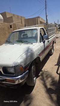 بيكم تيوتا موديل 90 عميه  5كير محرك جديد  مكفوله ما عده الجاملق الايمن...