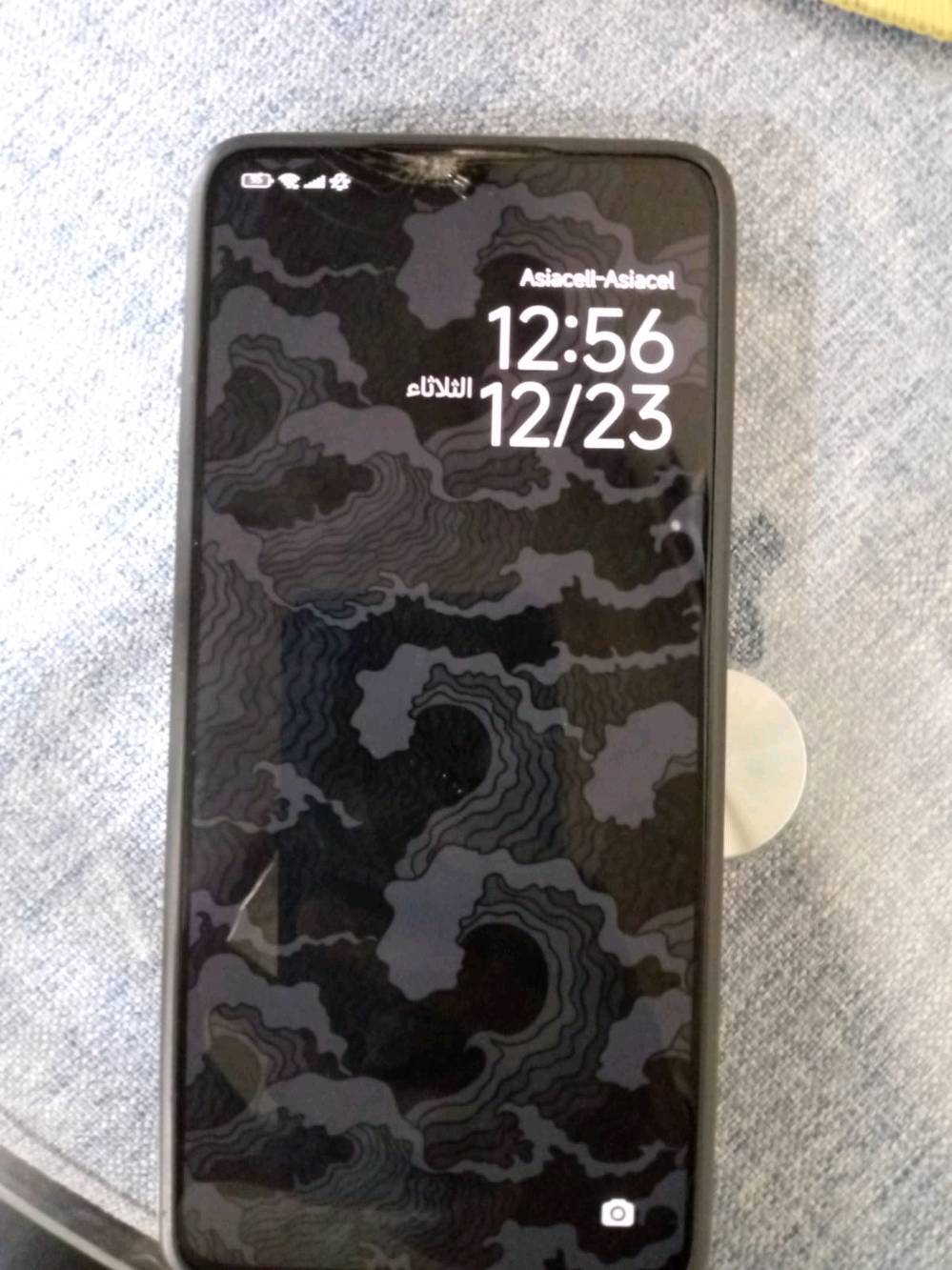 الجهاز نضيف الله شاهد مداخل صيانة ابد قيقاتة 512  12رام ١٢٠هيرتز البطاريه و المس و البصمة و الكاميرات كلشي شغال بس الشاشه بيها كسر من فوك بصف الكاميرا بيجي يشغل ١٢٠ فريم العنوان: بعقوبة حي المعلمين فلكه الشهداء 