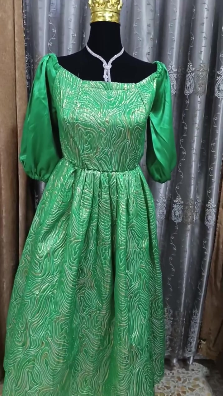 فساتين باله كلشي داخل المنشور ب5  فقط 👗❤️الاف متوفر توصيل


**إذا كنت صاحب هذا الإعلان وتريد حذفه لأي سبب، رجاءا أرسل رسالة إلى الدعم الفني**