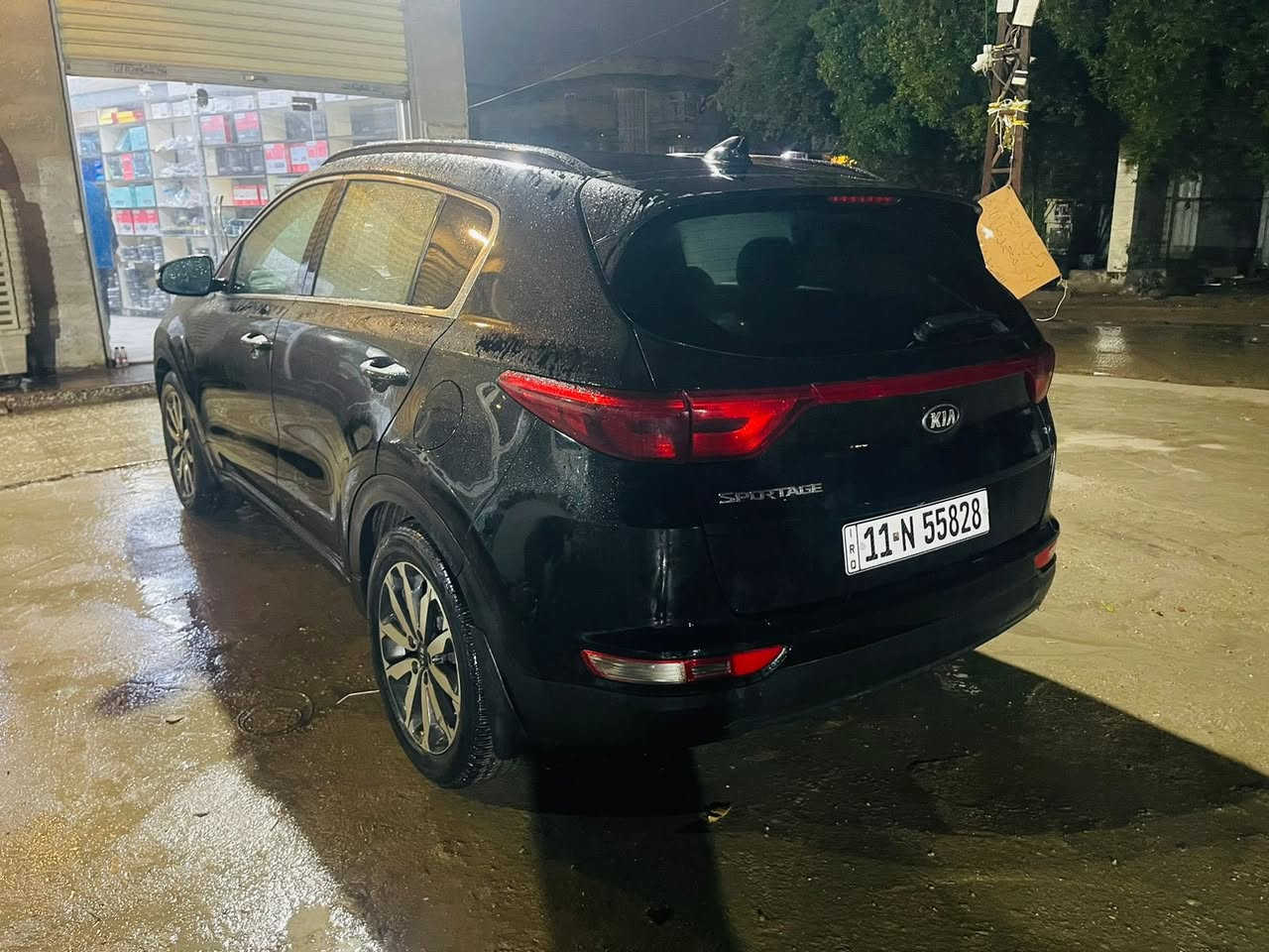 كيا سبورتج 2019
امريكي رقم بغداد بإسمي 
فول مواصفات للاخير 
بدون حادث او صبغ او تبديل حادثه فقط بارد جدًا بسيط 
العنوان بغداد للاستفسار 
***********
