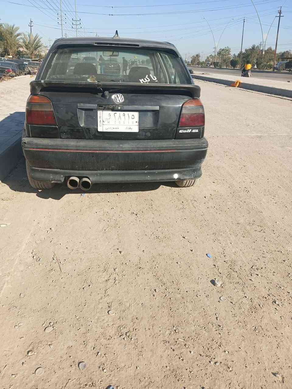 السلام عليكم كولف رياضي 1993 بلادي كير عادي مكينه دخانه بس الصبح تبريد ثلج كهربائيات كلها شغاله رقم بغداد تحويل مباشر العنوان ديالى بعقوبة للاستفسار الاتصال على الرقم *********** الماعنده رصيد يرمش واني اتصل ودللو
