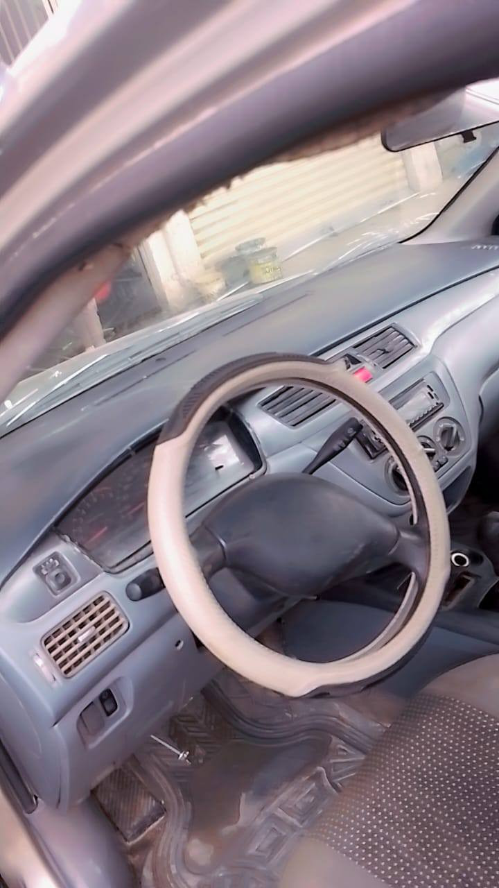 لانسر ٢٠٠٢ رقم ميسان انكليزي بسمي السنويه ٣١ محدثه ٢٠١٠ مصبوغه عام السعر٥٥ اوبيه مجال السياره بعقوبه ***********
