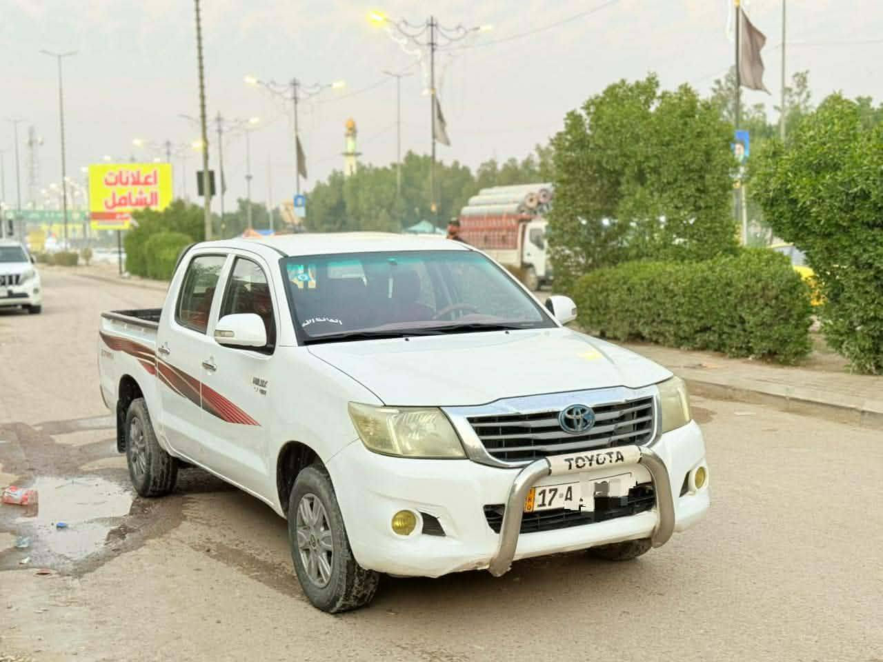 السلام عليكم تيوتا هايلوكس 2012 شاصي 19  كويتي كير عادي مكينه شرط لا تبخير ولا تنقيص تخم تاير جديد رقم انكليزي مثنى تحويل ثاني يوم بسمي شخصيا 
العنوان السماوه السوير 
السعر165 وبيه مجال قليل
لاستفسار اتصل  ***********
