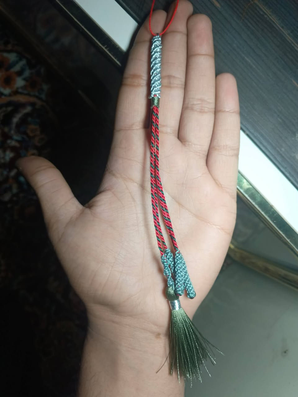 السلام عليكم اخواني كراكيش حياكة يدوية حسب الطلب اشكال مختلفة البيع جمله ومفرد  للاستفسار الاتصال على ***********
