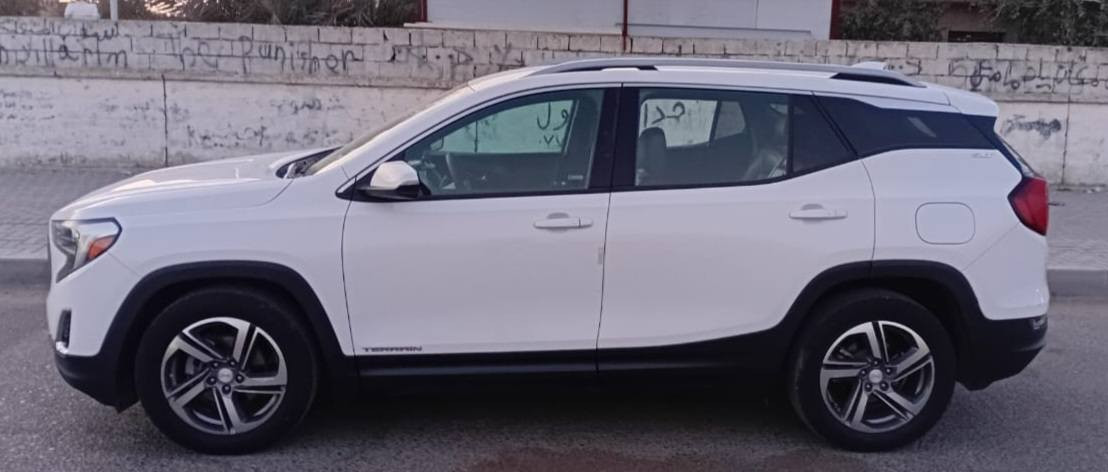 تيران 2020
SLT 
بصمة جلد كشن وكهرباء وتدفئه وباقي موصفات التيران صبغ فقط قبغ جنطه يعني قطعه وحده  بدون ايرباك رقم سليمانية السيارة جديده وناعمه محرك 1500توربو مكان السيارة بغداد جميله
السعر 132 وبيه مجال بسيط
***********
