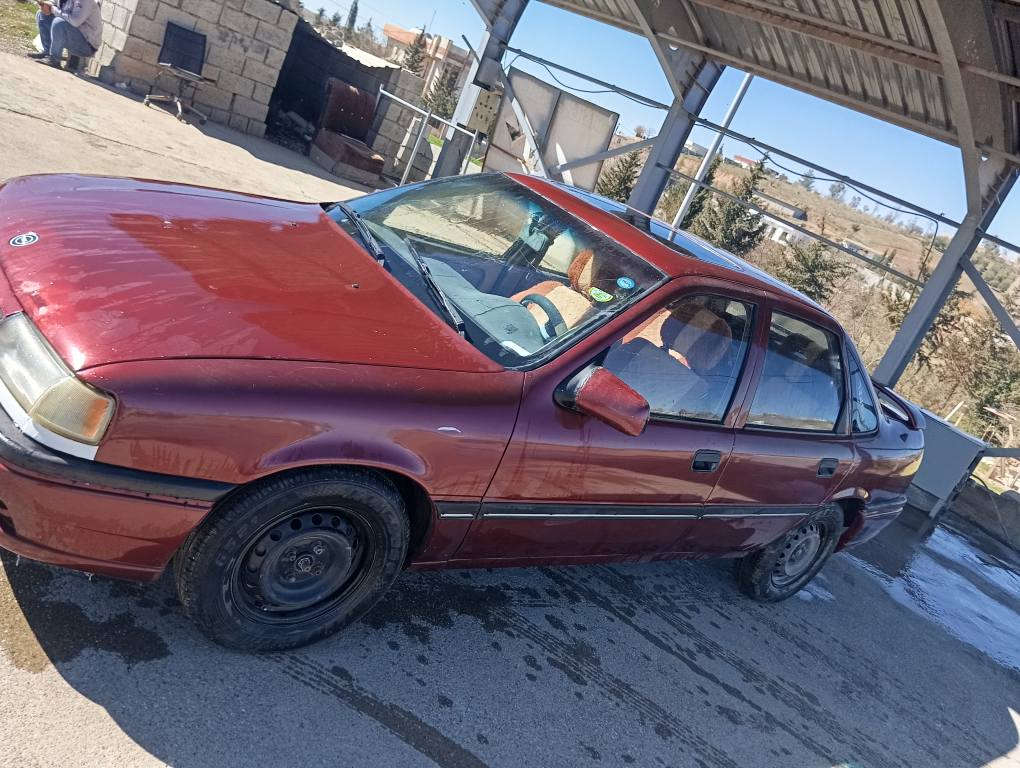 ئوبل مودیل 1992 مکینە18 سنوی تازە بێ لێداراویو دەعم ، ماڵی دوستە  بێ مسرەف  گیروو مەکینە بە شەرت  بۆ پەیوەندی  *********** شمشمل, السليمانية
