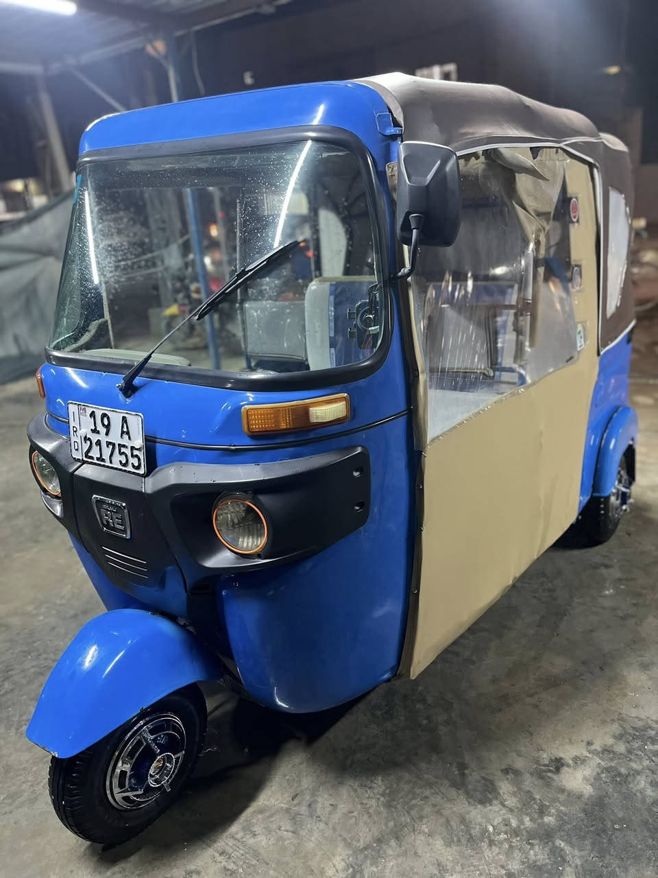 السلام عليكم تكتك للبيع موديل 2022 تكتك خير من الله حلوة ومرتبة كلش *********** ملاحضة ما متواجد ع الفيس اتصل ع الرقم
