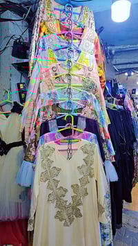 ملابس • كسر جديد • الأربعاء