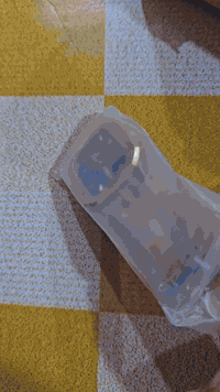 ساعه بهاذ الشكل والماركه اكتب سعرها وبل عافيه ***********
