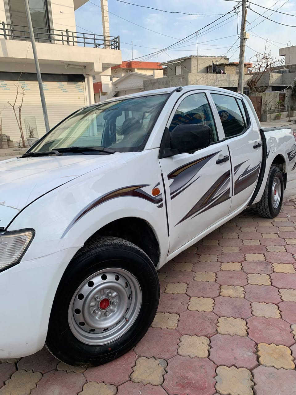 میستەربۆشی قەزافی مۆدێل ٢٠٠٧ پێش و پشت کەپس بێدەعم و لێدران گێڕومەکینـە بەشەرت تەقەو ڕەقە بەشەرت عام بۆیاخە لەسەر ساغی *********** رانية, السليمانية
