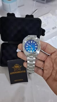 ساعات • سعر معقول • للبيع