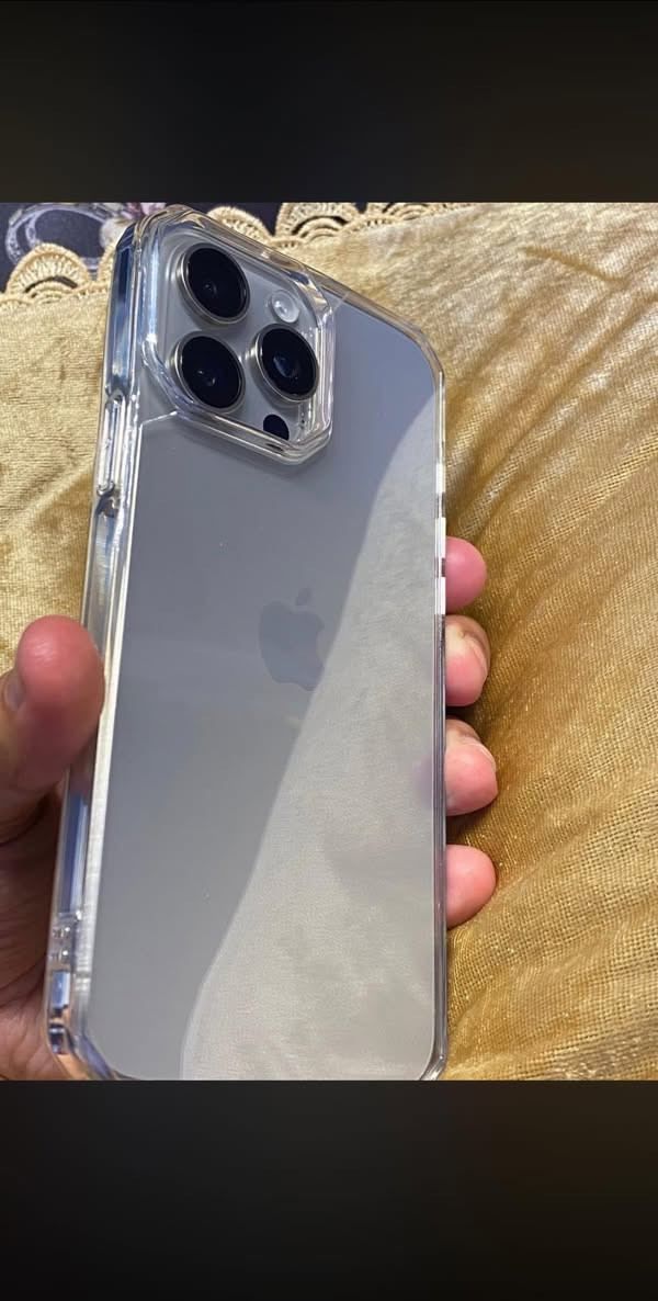 ‏15 ‏ذاكرة 256 جهاز  ‏بي ضمان 15 يوم
‏الجهاز نظافة 100 سعر950الف
بطاريته85
غراضه كامله الاصليه 
  فقط اتصال
للبيع فق
‏ ***********
